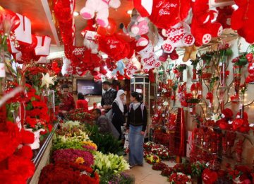 Lack of Funds Stop Gaza Flower Exports