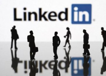 LinkedIn Denies  Iran Move