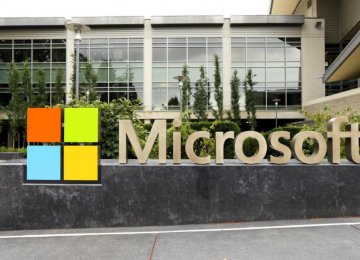 Microsoft to Create Affordable Metal Phone 