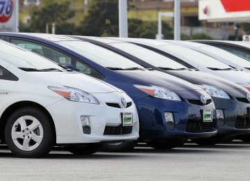 Toyota Plans 10m Sales