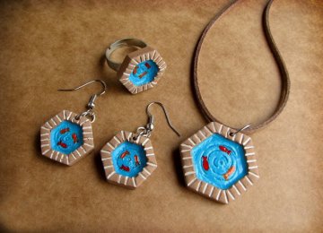 Clay Jewelry in Old Persian Symbols