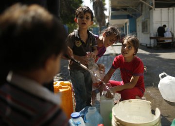 Gaza Water Undrinkable, Running Out