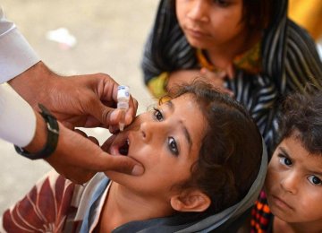 Pakistan Seeks Iran Help in Tackling Polio