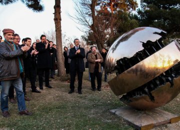 Italian Sculptor’s Restored Work Unveiled at Tehran Museum