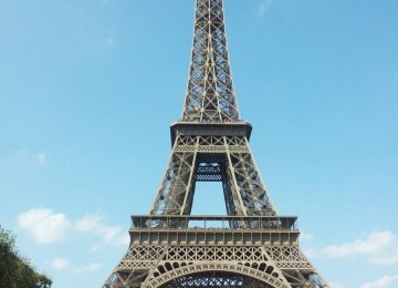 France Targeting 100m Tourists With Big Investment