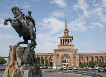 Iran, Armenia Closer to  Visa Waiver