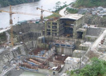 Opposition to Dam Construction