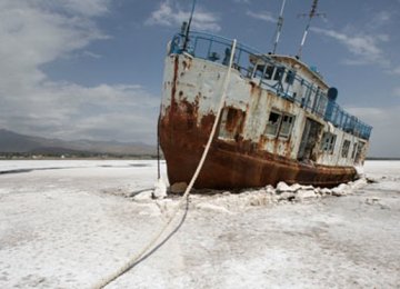 Purchasing Farmers’ Water Rights to Revive Lake Urmia