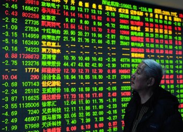 Asian Stocks Near 2-Week Highs