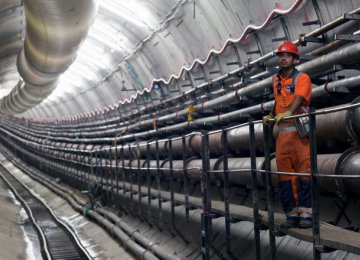 Crossrail 2 to Boost UK Economy by $155b