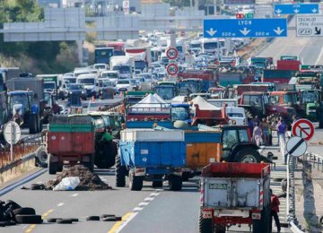 French Farmers Block Roads From Germany, Spain