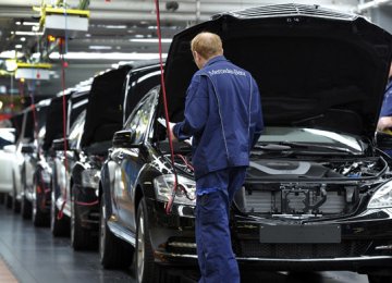 German Private Sector Defies Forecasts