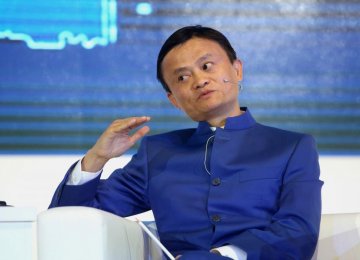 Alibaba’s Wipeout Leaves Investors Questioning