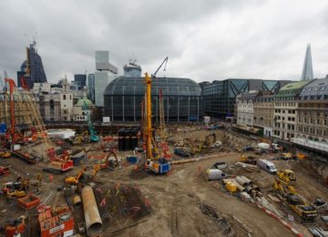 Construction Slows Britain’s GDP Growth