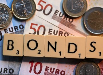 Euro Bonds Extend Gain