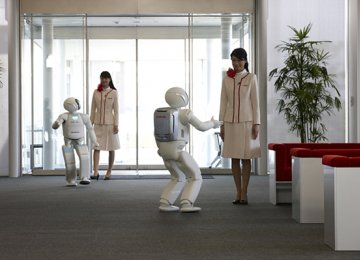 Fear Multiplies of Losing Jobs to Robots