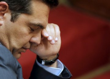 Greek Savers Wary of Tsipras After Tumult