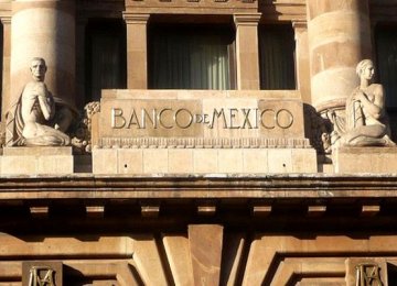 Mexican Stocks More Attractive Than Bonds