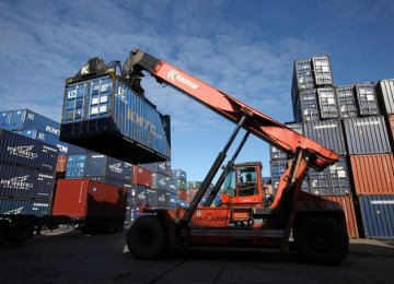 S. Korea Exports to Drop 3.1%