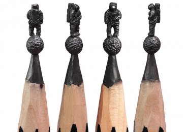 Pencils Turned Into Miniature Sculptures