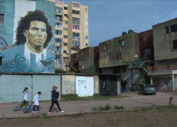 Buenos Aires Fights Vandalism With Street Art