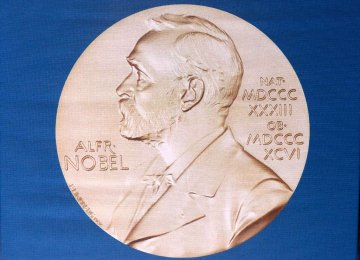 Nobel Medal Fetches $800,000 at Auction