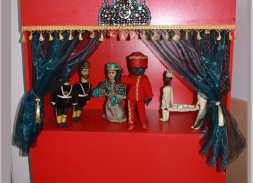 Persian Puppet Show in Moscow