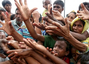 The UN refugee agency says an estimated 270,000 Rohingya have sought refuge in Bangladesh over the past two weeks.