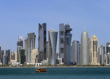 France Calls for End to Qatar Blockade 
