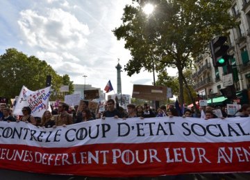 French Left Stages Street Showdown Over Macron Reforms to Labor Code