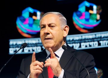 Sufficient Evidence to Indict Netanyahu on Criminal Charges