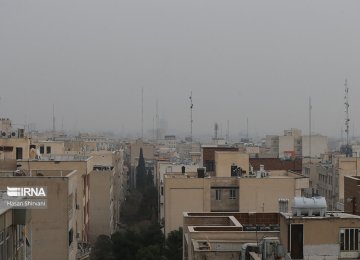Smog to Persist Until Monday in Tehran, Karaj 