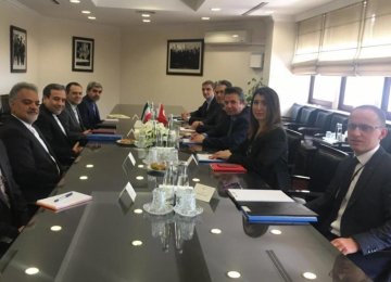 Tehran, Ankara Hold Political Consultations 