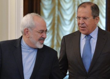 Lavrov, Zarif Talk on Phone 