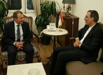 Deputy FM Meets Lebanese Officials