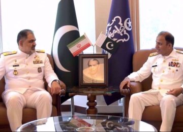 Navy Chief in Pakistan to Boost Defense Cooperation