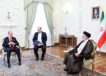 Tehran, Moscow Determined to Upgrade Strategic Ties 