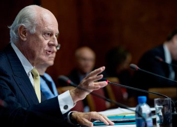 UN Syria Envoy Urges Opposition to Unite Before Talks