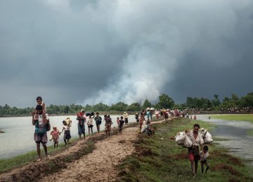 Myanmar, Bangladesh Sign Rohingya Return Deal