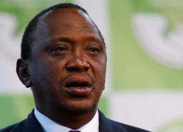 Kenyatta Sworn  in for Disputed 2nd Term 