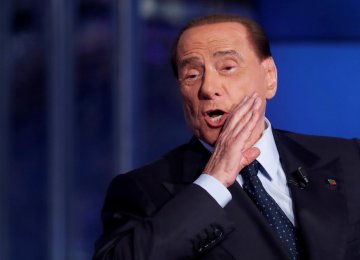 Berlusconi: Italy Cannot Leave Euro, Coalition Ally Disagrees