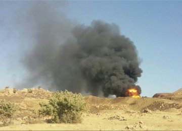 Oil Pipeline Explosion Kills Three in Khuzestan