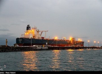 India to Find Way to Pay for Iran Oil
