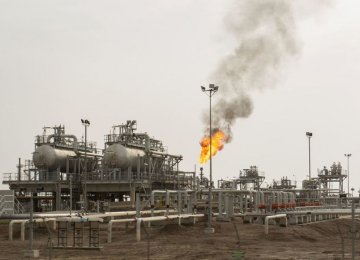 OPEC+ Pressures Iraq to Take Deeper Cuts
