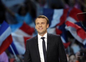 Macron’s Party Wins Parliamentary Majority