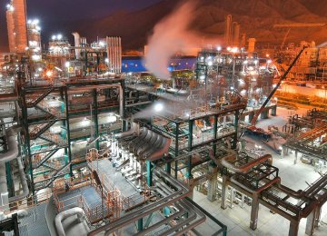 Marjan Petrochem Company Reduces Pollution, Expenses