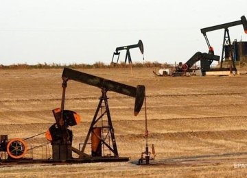 Oil Prices Increase Amid Tight Supply 