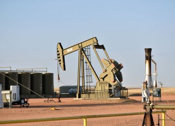 Oil Posts Biggest Week of Losses in Nine Months as Delta Variant Spreads