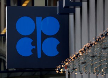 OPEC Cuts Production to 1991 Levels to Revive Markets
