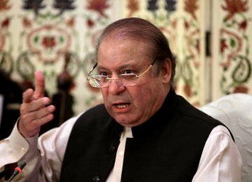 Sharif in Islamabad Anti-Corruption Court, Set to Be Indicted